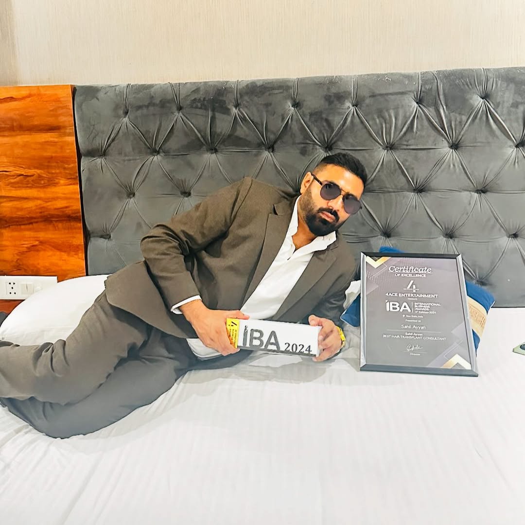 Sahil Ayyan at award ceremony